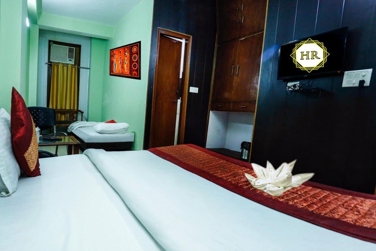 Airport Hotel Runway Nova Deli Exterior foto